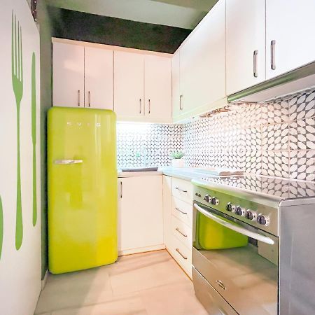 Loft 1 Bedroom Apartment In The Heart Of Athen Eksteriør bilde