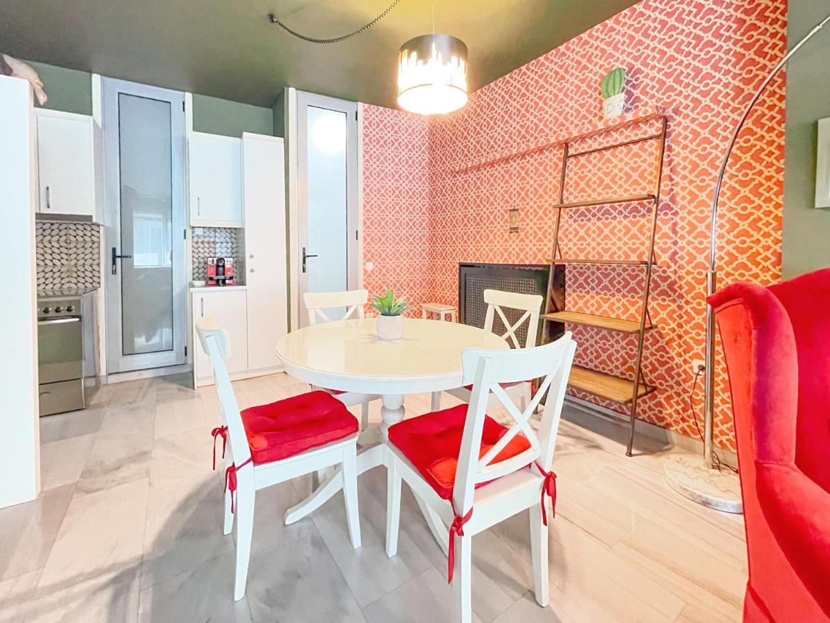 Loft 1 Bedroom Apartment In The Heart Of Athen Eksteriør bilde
